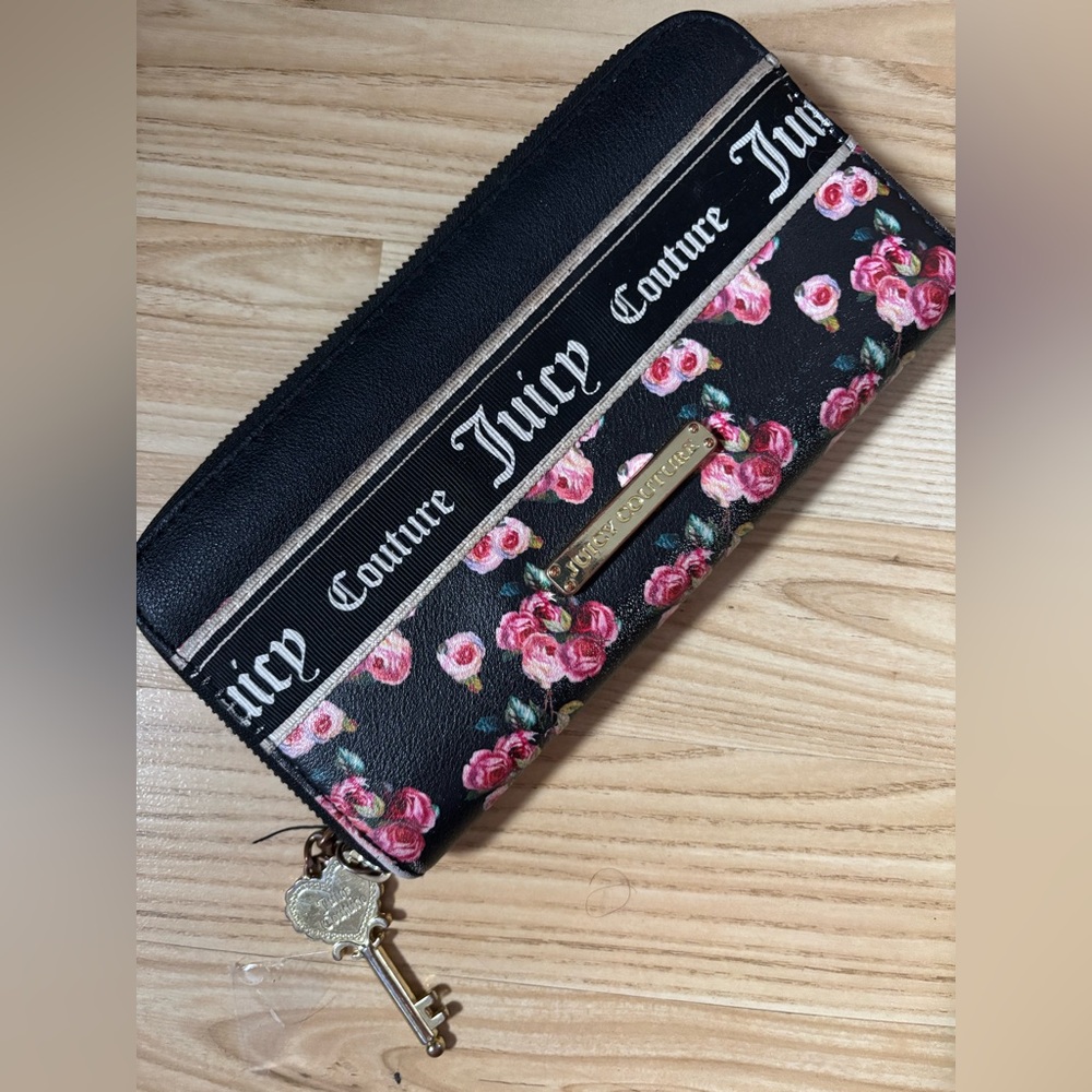 Juicy Couture Wallet